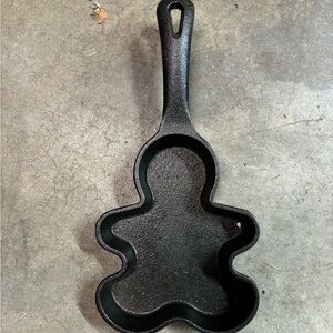 Gingerbread Cast Iron